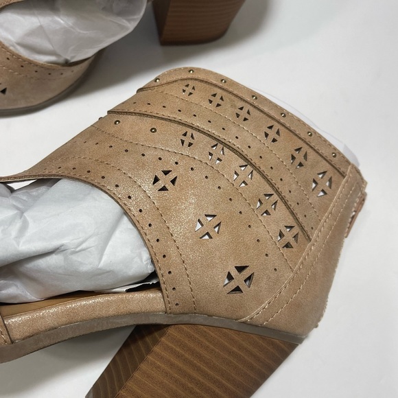 Sugar Peep Toe Block Heel Shoe - Picture 8 of 16